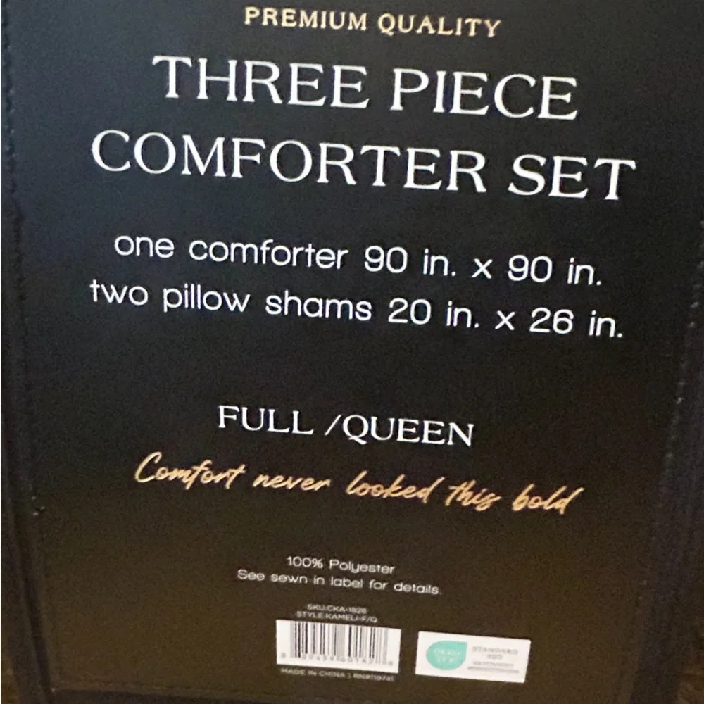 Studio Nior Ivory and Black Ultra Soft Faux Fur Print Queen Comforter Set 90”x90